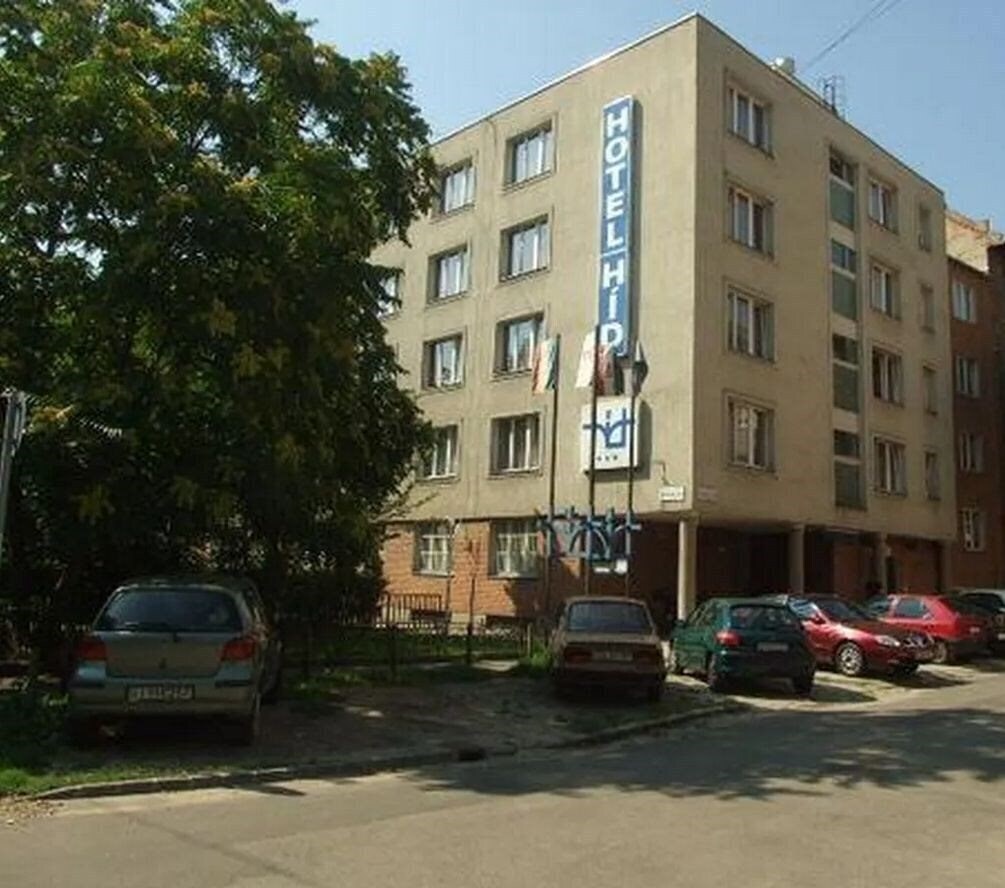 Отель Hid Hotel 3*
